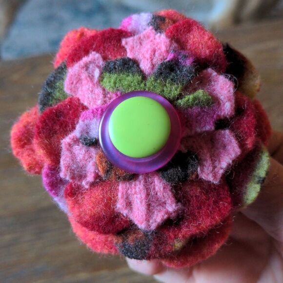 ⭐3 for $20⭐ Upcycled Felted Wool Flower Pin - Picture 1 of 6